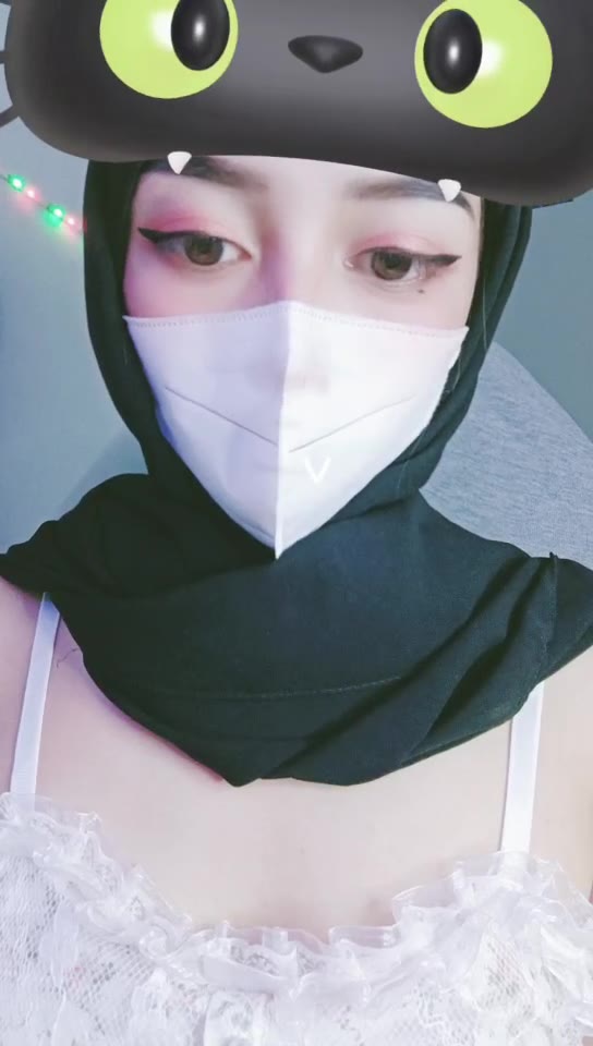 Rohaya ID: 3738837 Papaya Live