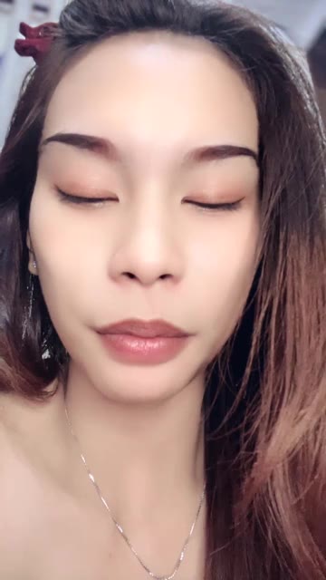 farahquenn ID 1925455828333821953 Hot51 telegram bot @DSrecordbot