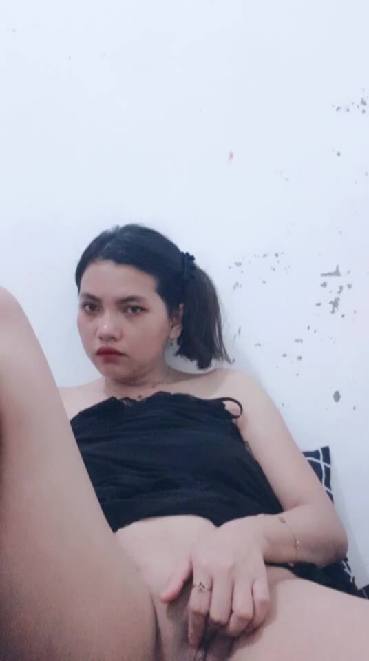 ayy ID 4401679 Papaya Live 