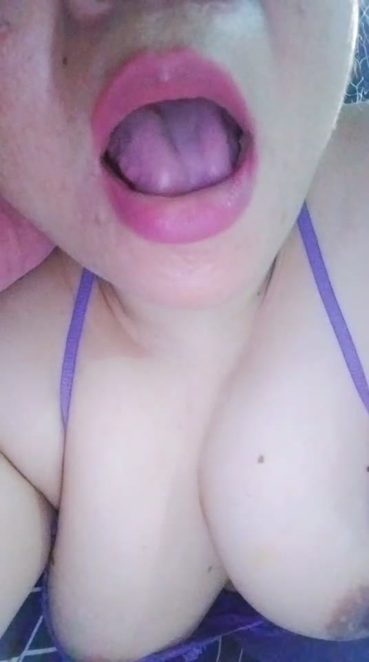 ci ID 3234148 Papaya Live