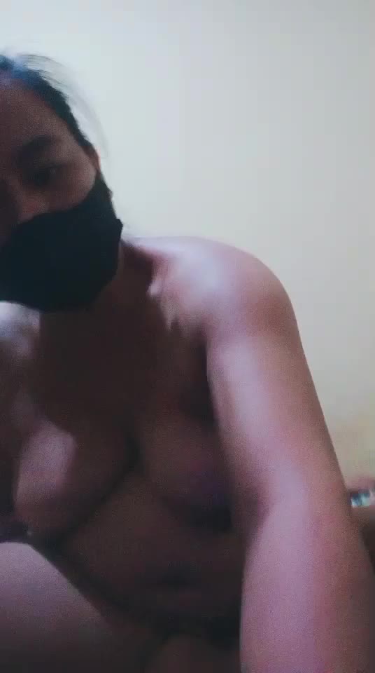 fitri Yani ID 5098832 Papaya Live