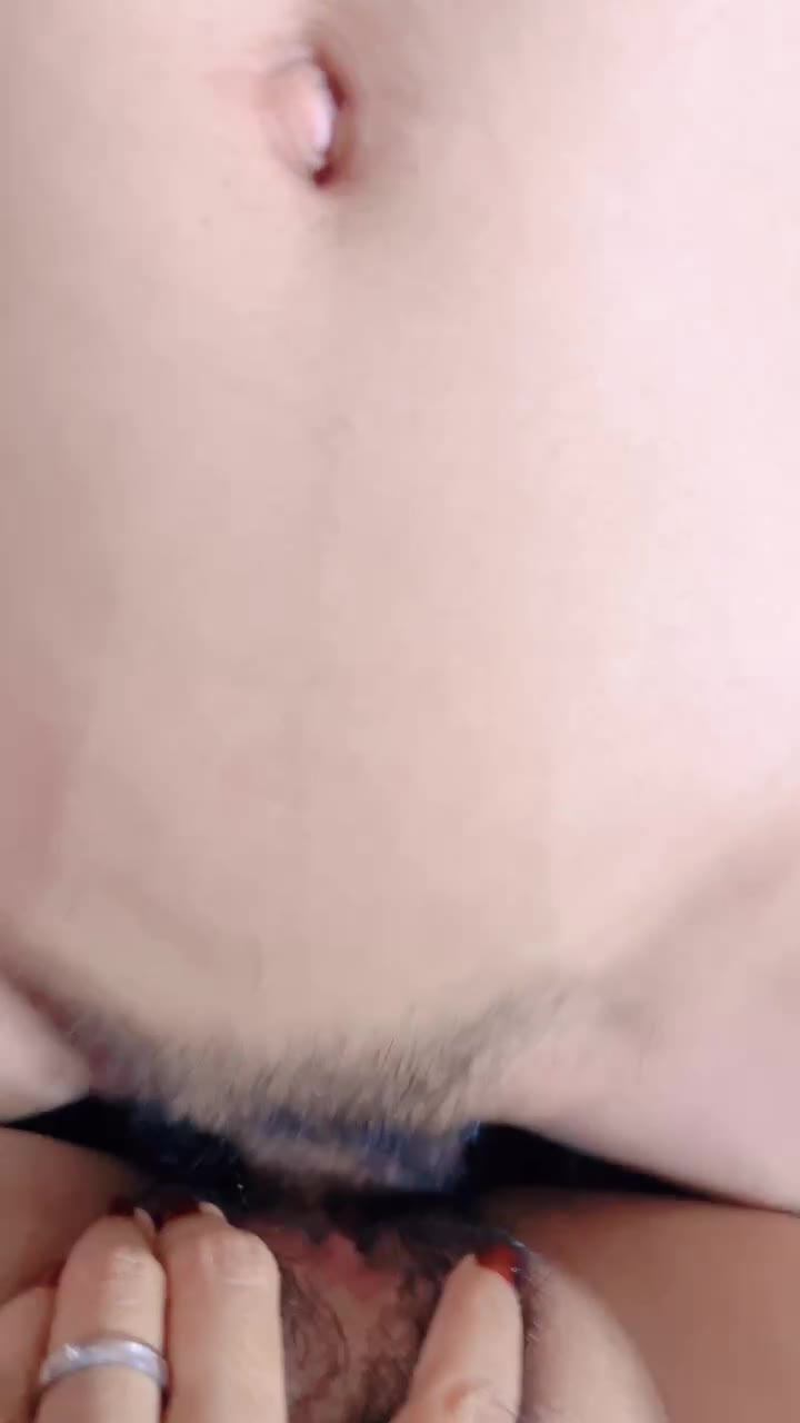 karin ID 1875928447382474753 Hot51 