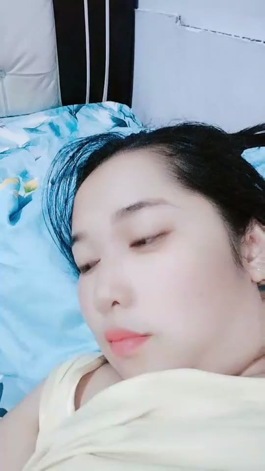 Libraa ID 4369621 Papaya Live 