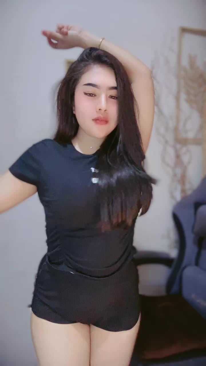 sweetlyy ID 1999486528081817601 Hot51 