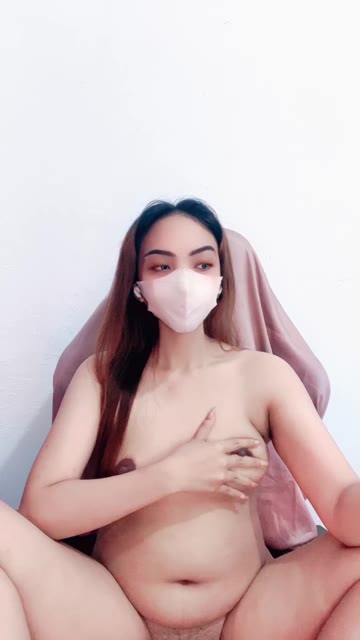 Yurami ID 1921647939744104450 Hot51 