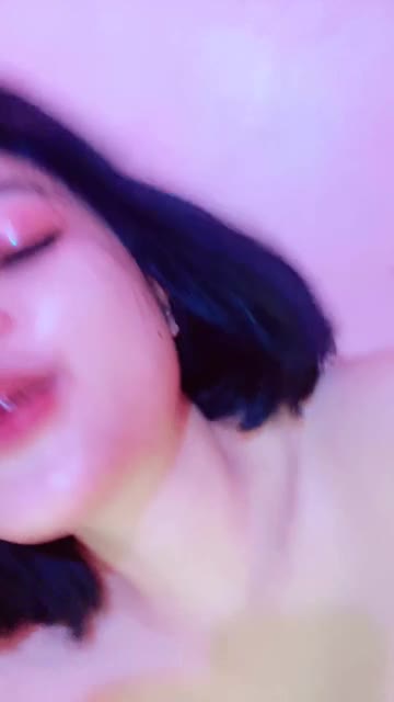 Sentiaa ID 1971815651113320449 Hot51