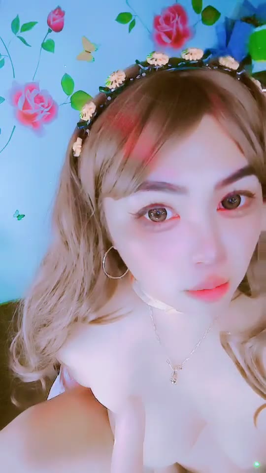 Ar ID 5499876 Papaya Live 