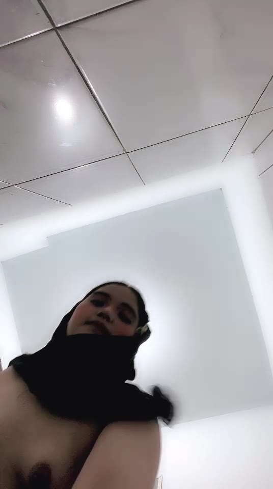 CELYNBACK ID 4298228 Papaya Live